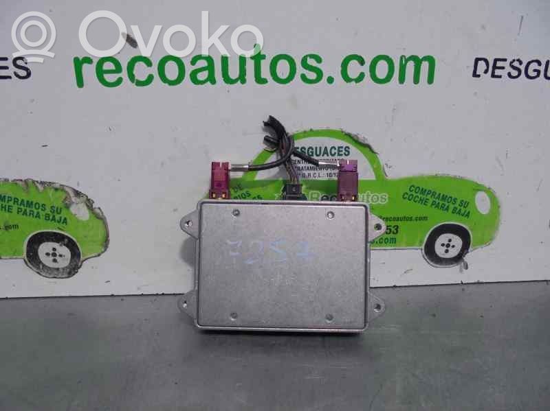 Audi A4 Allroad Radion antenni 