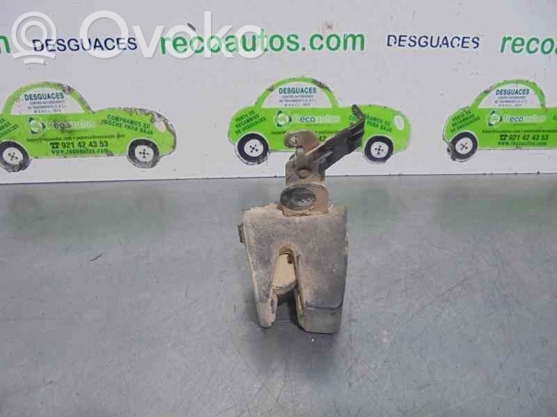 Volkswagen Caddy Rear door lock 