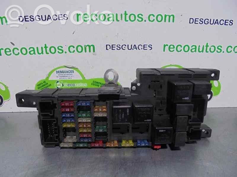 Volvo S60 Saugiklių dėžė (komplektas) 