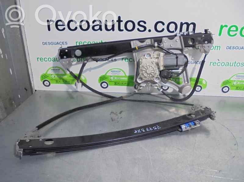 Mercedes-Benz Sprinter W901 W902 W903 W904 Macara geam față manuală 
