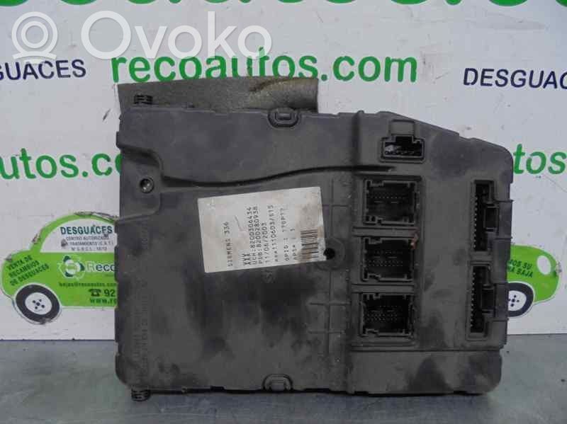 Renault Megane II Set scatola dei fusibili 