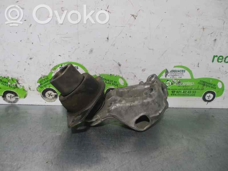 Citroen C5 Engine mount bracket 