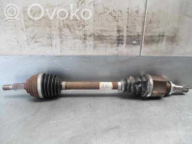 Etuvetoakseli   8200618501
