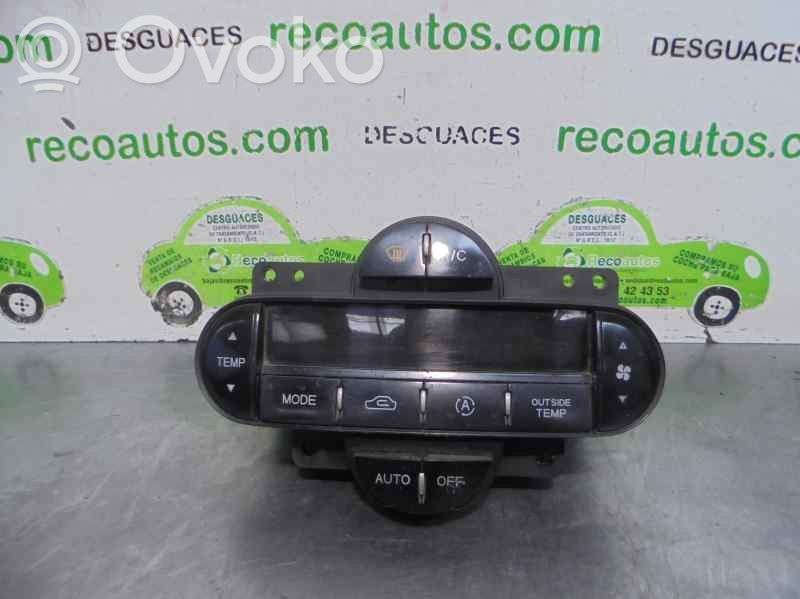KIA Carens I Climate control unit 