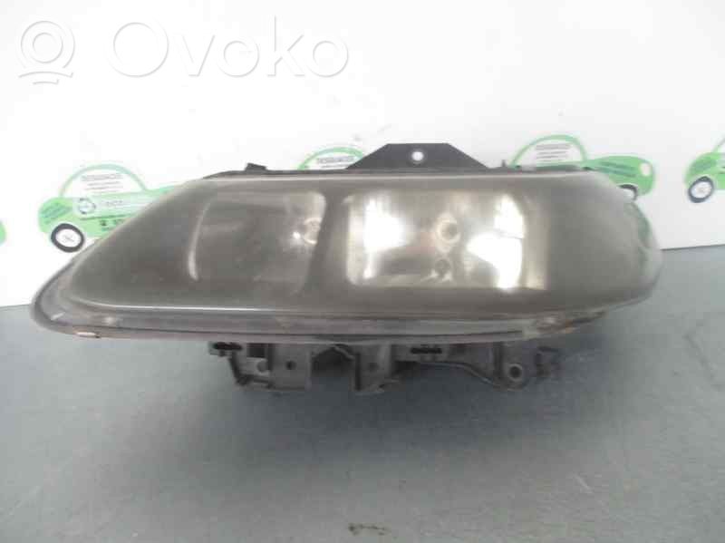 Renault Laguna I Headlight/headlamp 