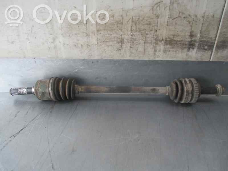Półoś tylna   MD1225500C