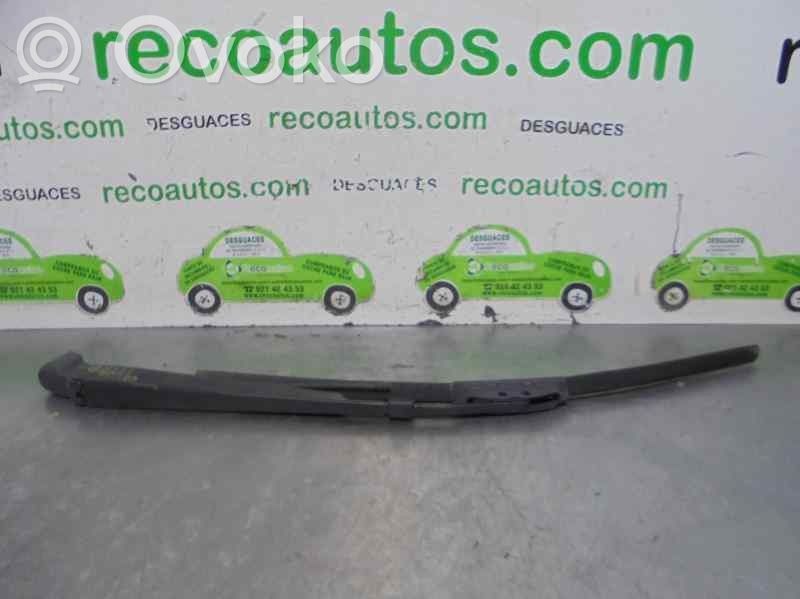 Brazo del limpiaparabrisas trasero