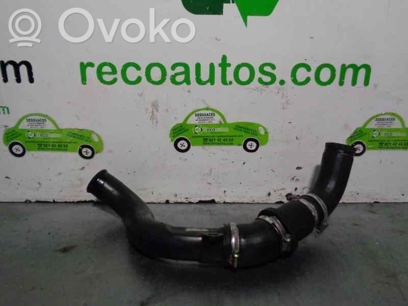 Ford Focus Air conditioning (A/C) pipe/hose 