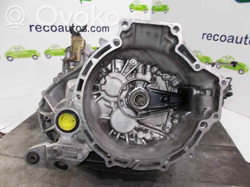 Mazda 5 Boîte de vitesses manuelle à 5 vitesses 