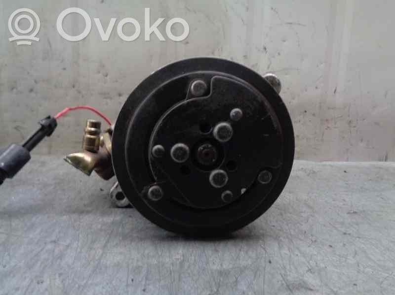 Opel Corsa B Klimakompressor Pumpe 
