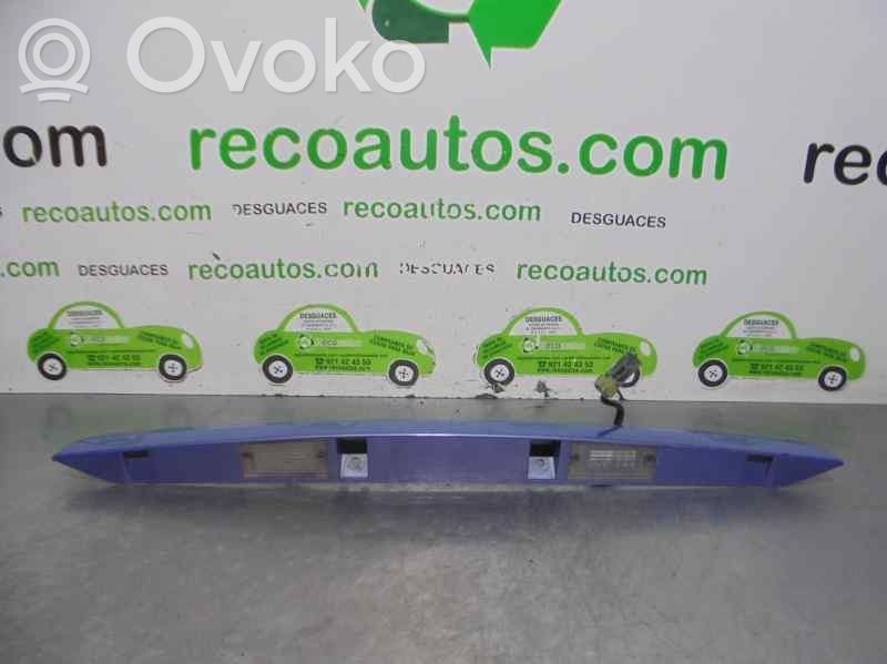 KIA Rio Manecilla externa puerta trasera 