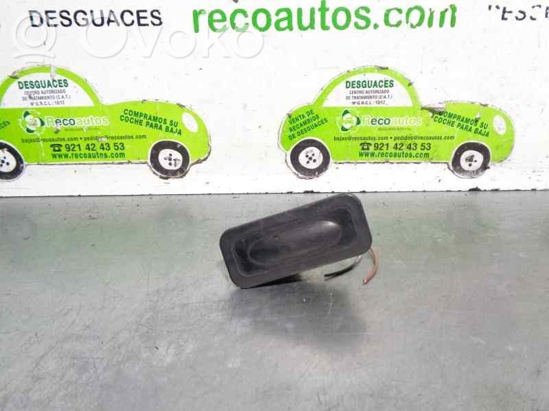 Renault Scenic II -  Grand scenic II Takaoven ulkokahva 