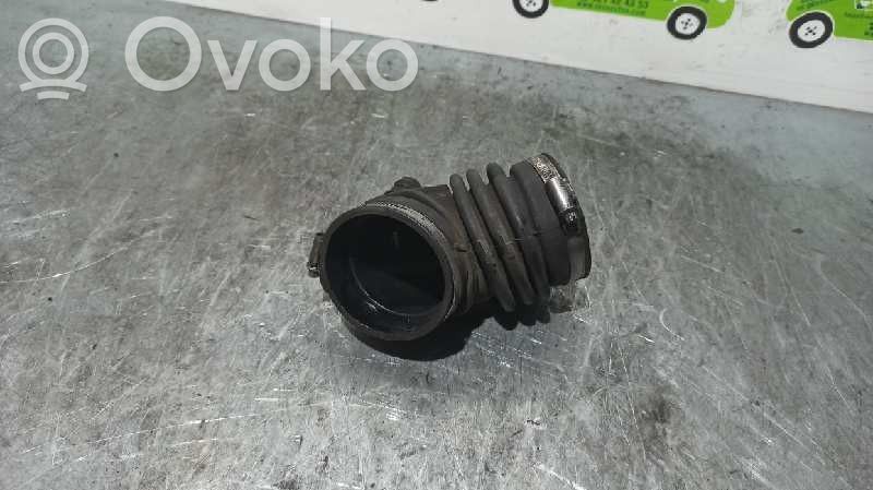 Ilmastointilaitteen putki (A/C)   13711437355