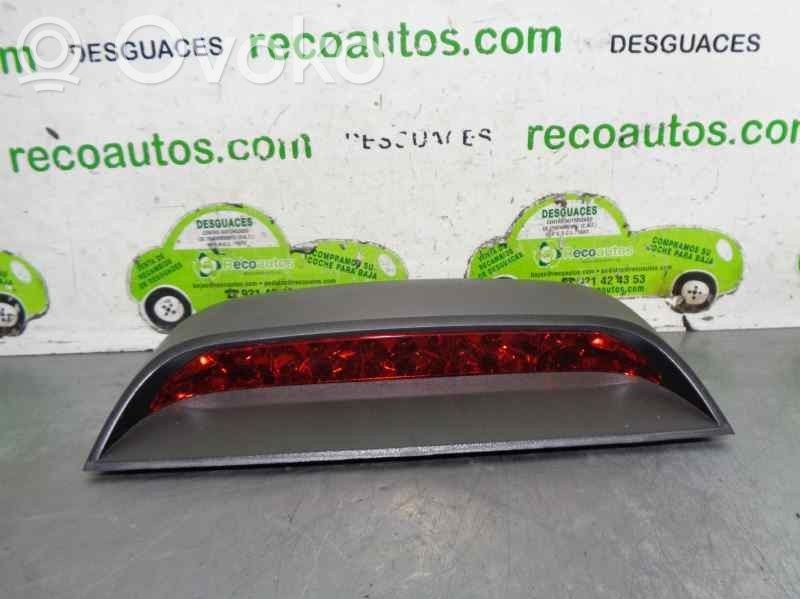 Chevrolet Aveo Lampă frână centrală 