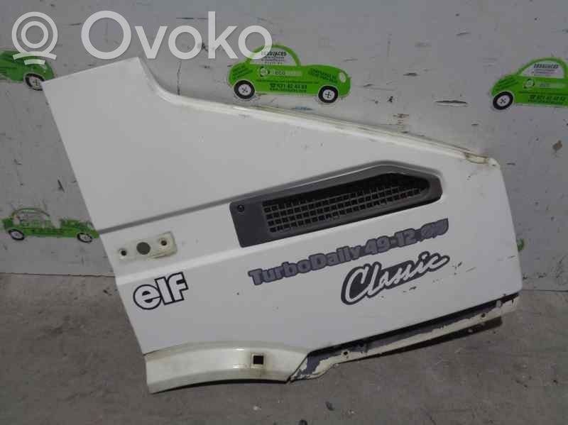 Iveco Daily 1st gen Błotnik przedni 