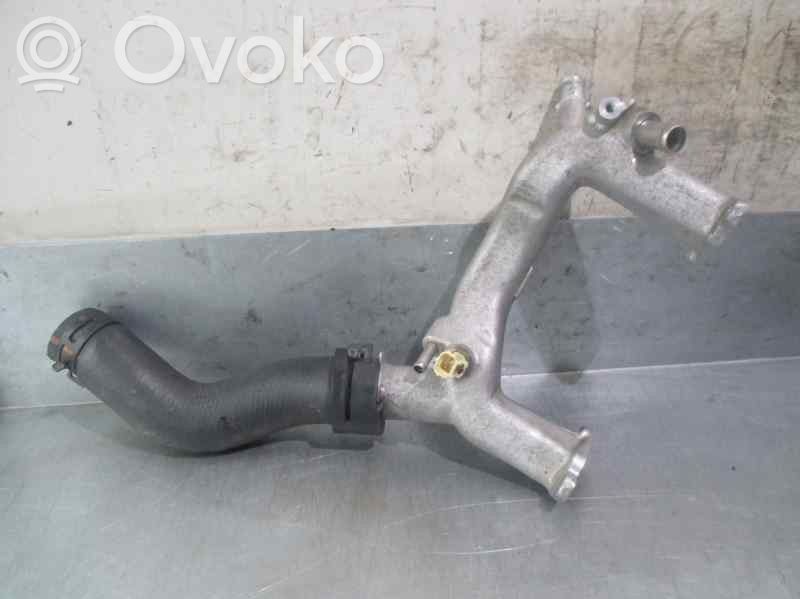 Ilmastointilaitteen putki (A/C)   1635538020