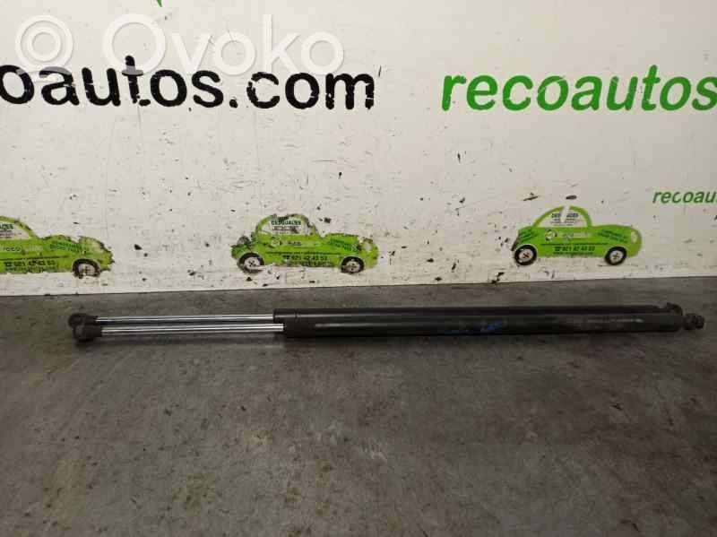 Peugeot 306 Amortyzator klapy tylnej bagażnika 