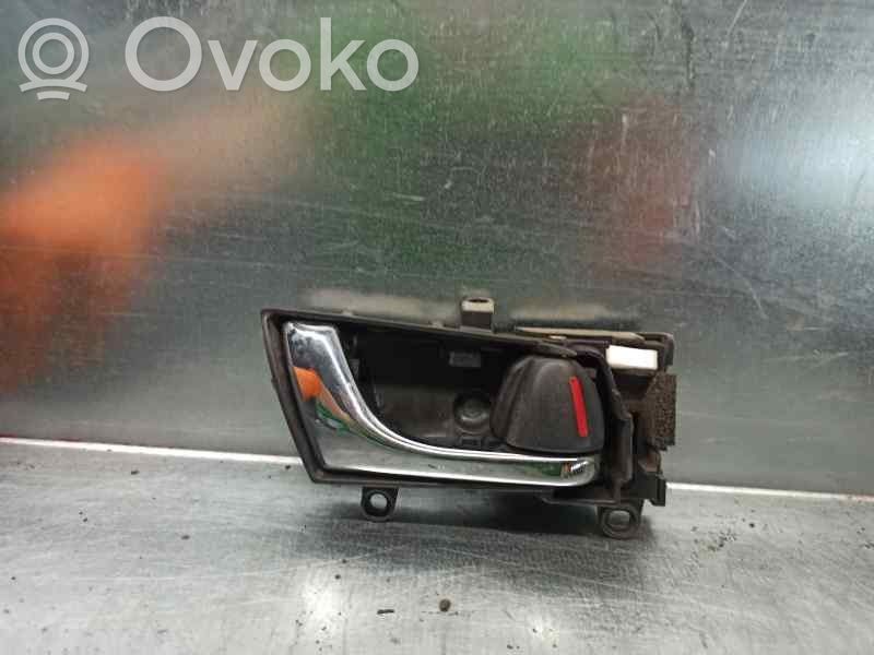 Subaru Legacy Manecilla interna puerta trasera