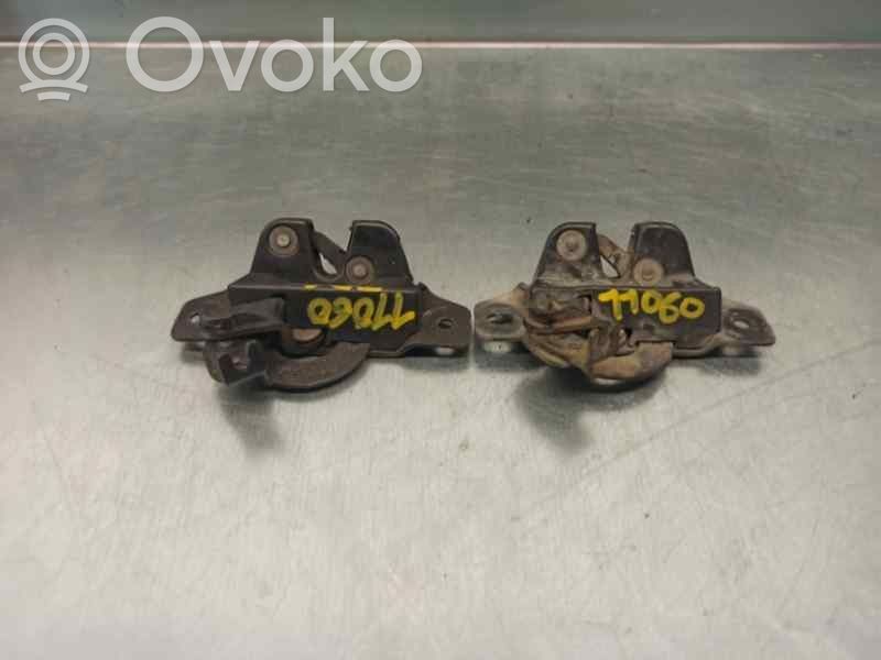 Peugeot Partner Rear door lock 