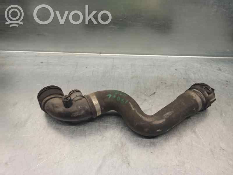 Ilmastointilaitteen putki (A/C)   17127514404