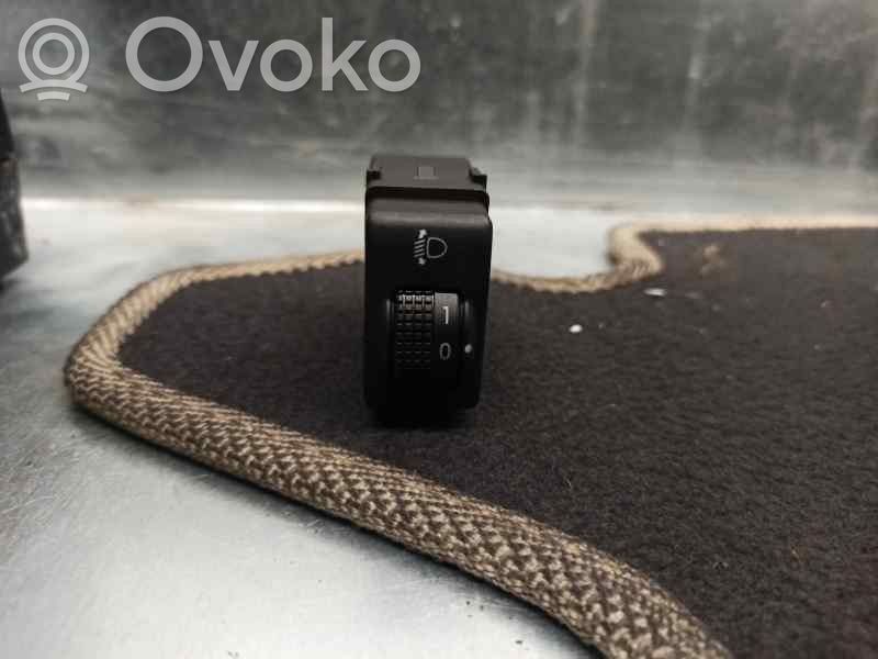 Panel lighting control switch   25190JD00A