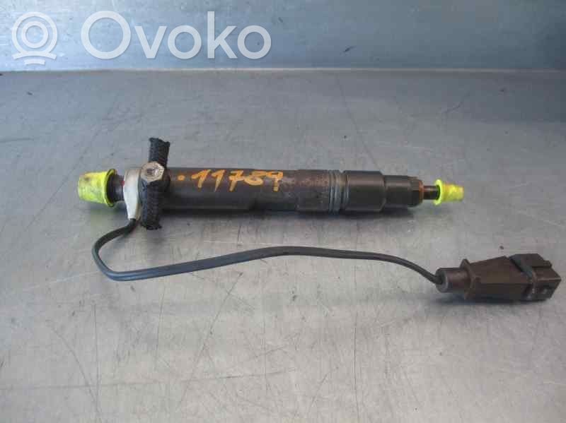 Skoda Octavia Mk1 (1U) Inyector de combustible 