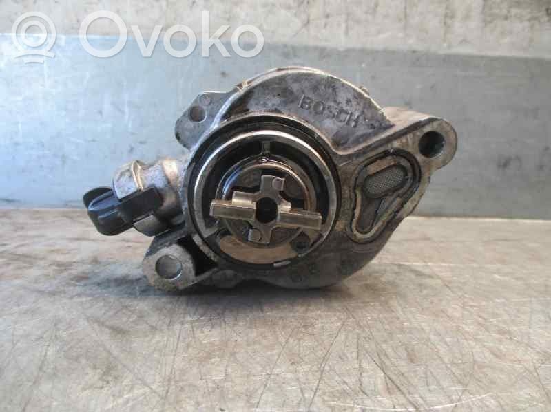 Peugeot 307 Vacuum pump 