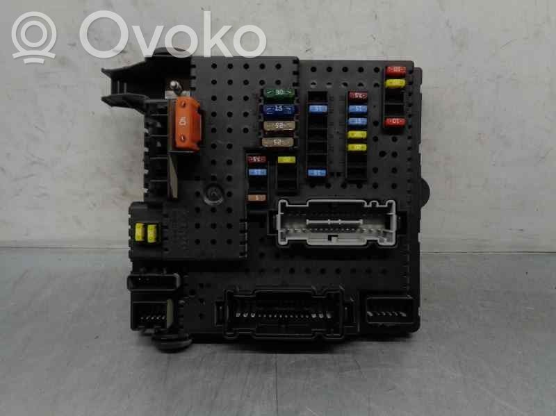 Volvo S60 Fuse box set 