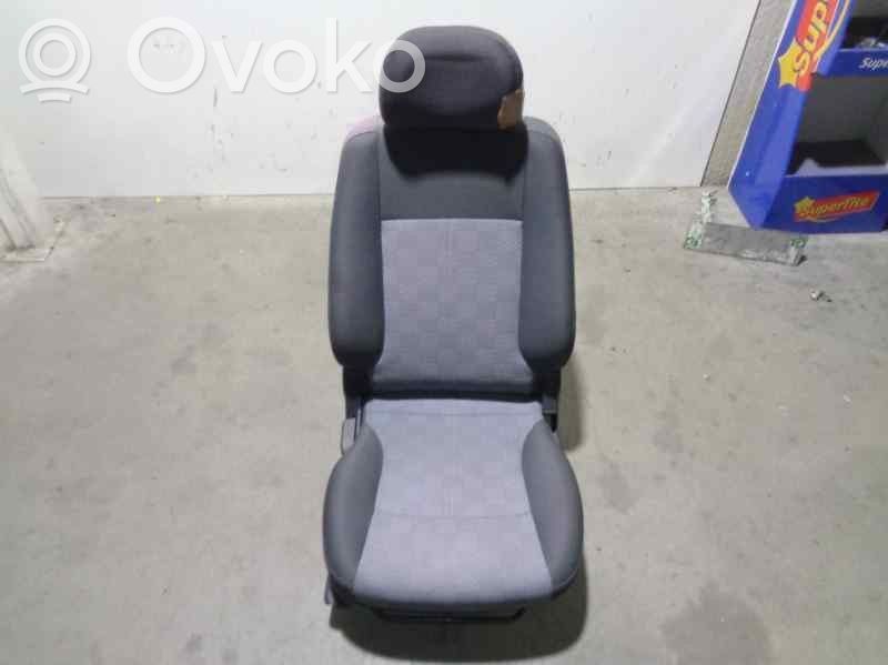 KIA Picanto Etumatkustajan istuin 