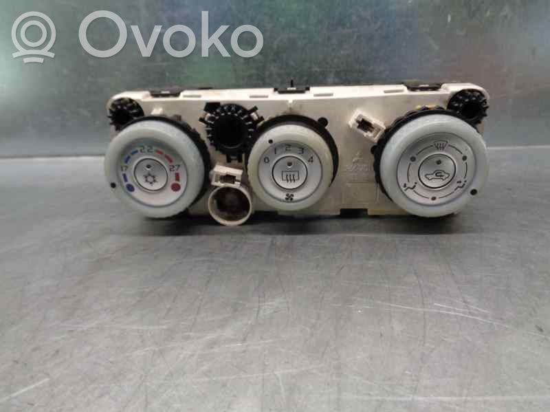 Mitsubishi Colt Air conditioner control unit module 