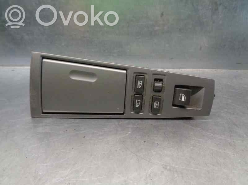 Interruptor del elevalunas eléctrico   6917108