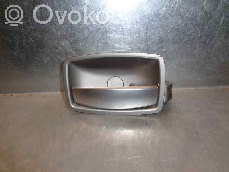 Front door interior handle   7149972