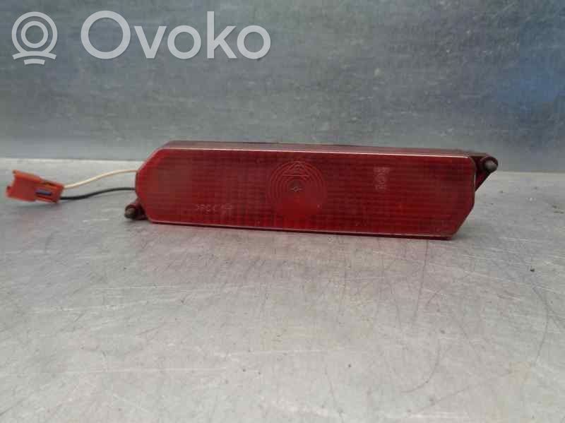 Chrysler Voyager Third/center stoplight 