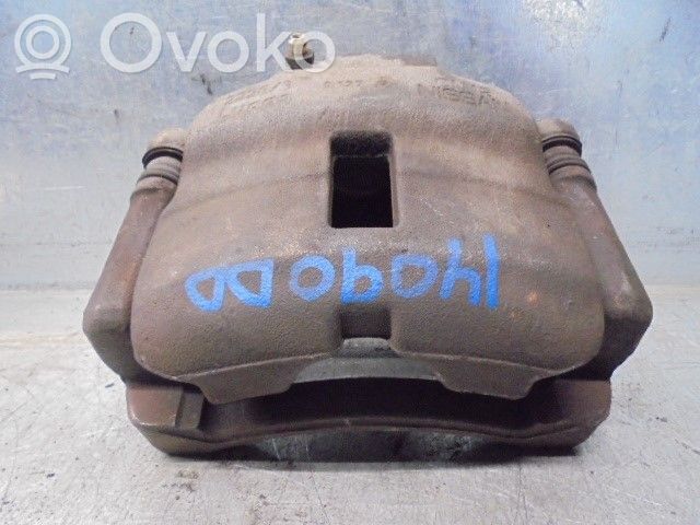 Nissan Primera Priekšējais suports 