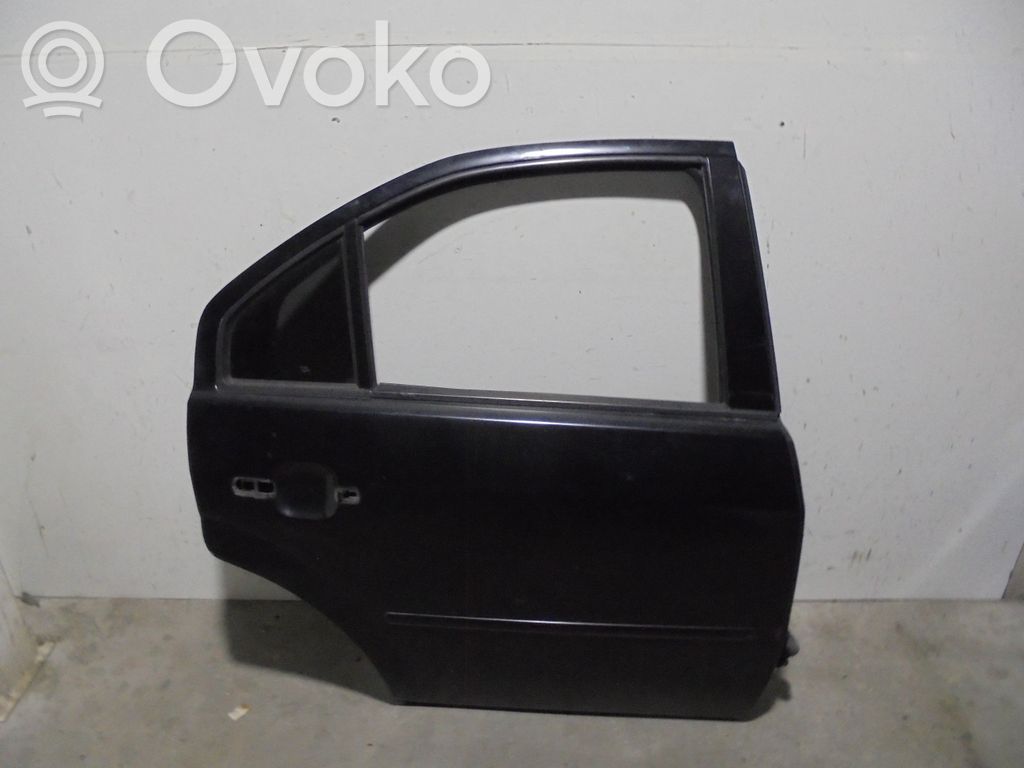 Ford Mondeo Mk III Puerta trasera 