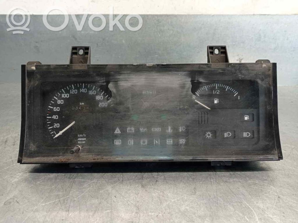 Renault Clio I Speedometer (instrument cluster) 