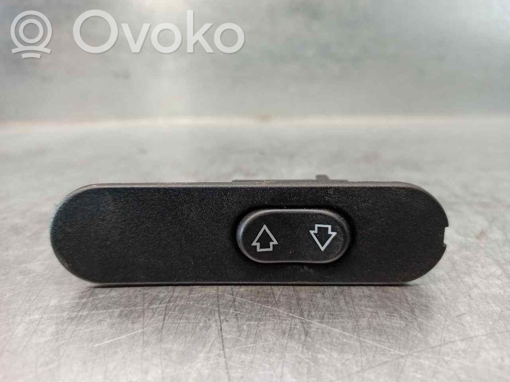 Saab 9000 CS Electric window control switch 