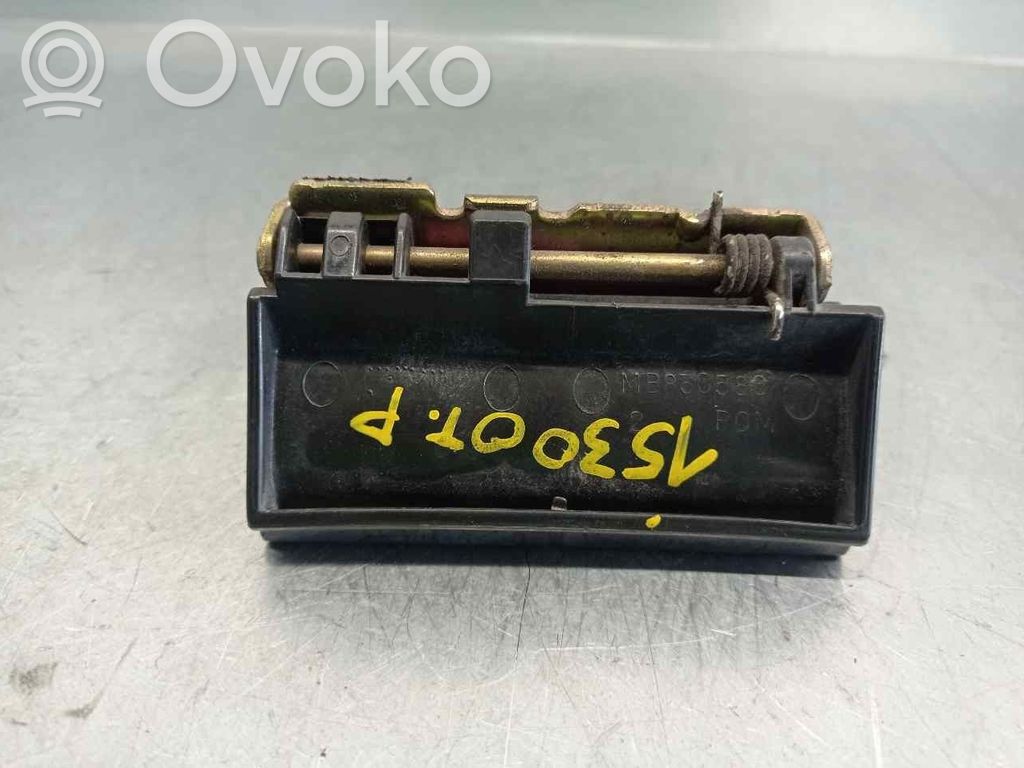 Внешняя ручка   MB830586