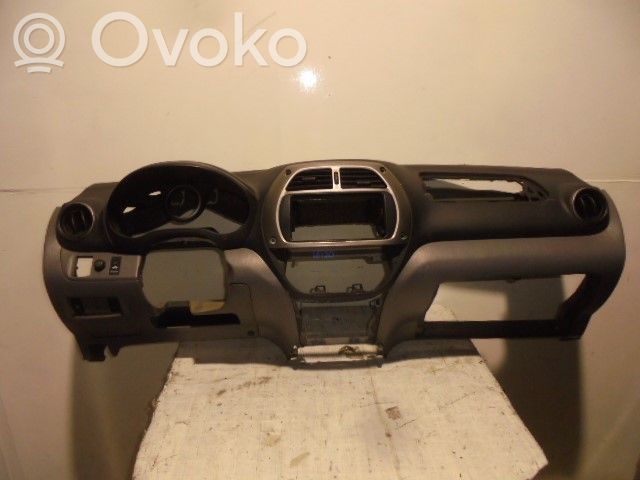 Toyota RAV 4 (XA10) Panelis 