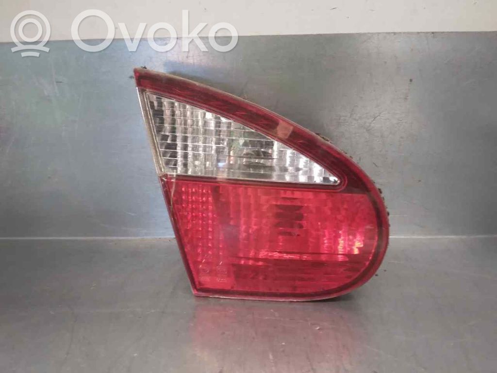 Daewoo Lanos Aizmugurējais lukturis virsbūvē 