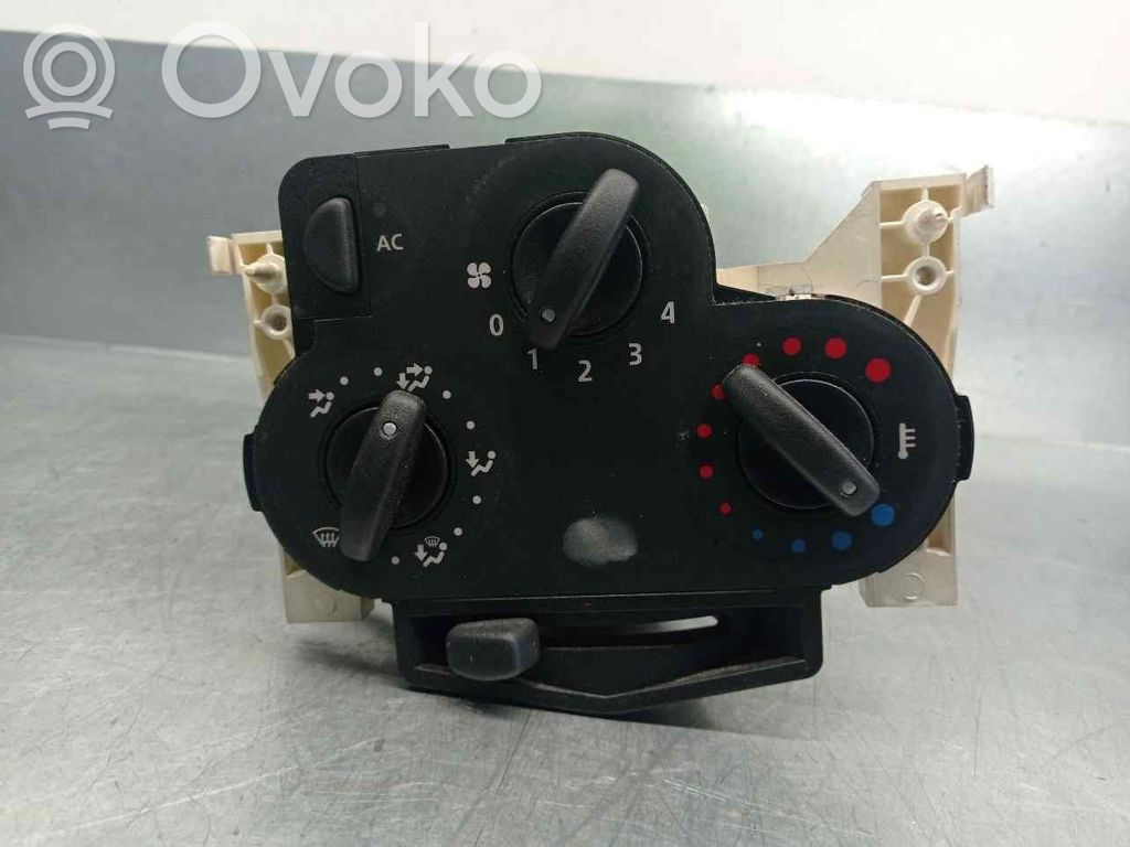 Dacia Logan Pick-Up Air conditioner control unit module 