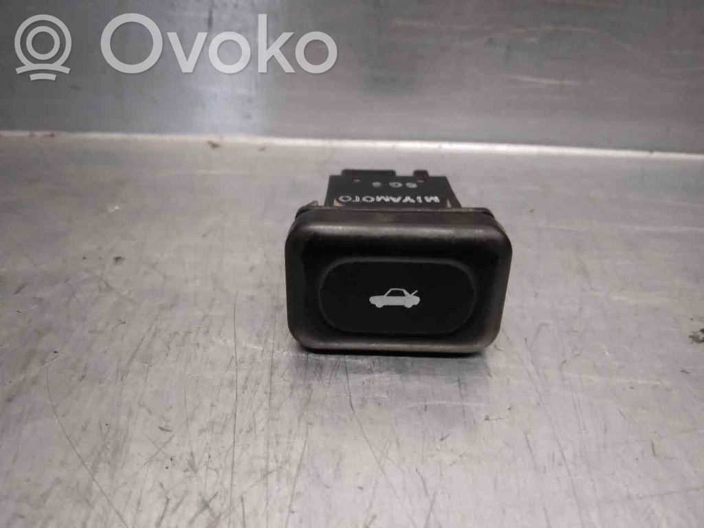 Nissan Maxima Multifunctional control switch/knob 