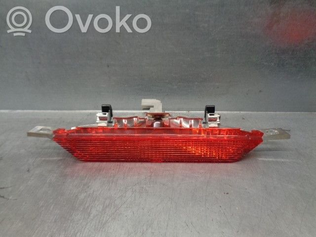 Toyota Corolla Verso E121 Third/center stoplight 