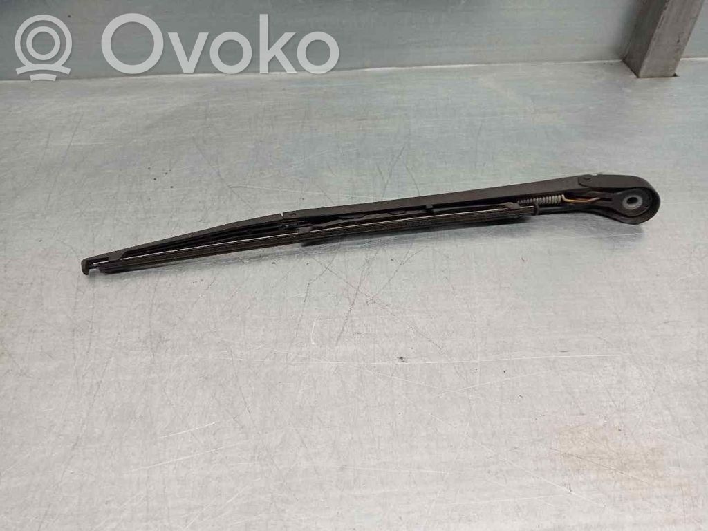 Alfa Romeo 145 - 146 Ramię wycieraczki szyby tylnej 