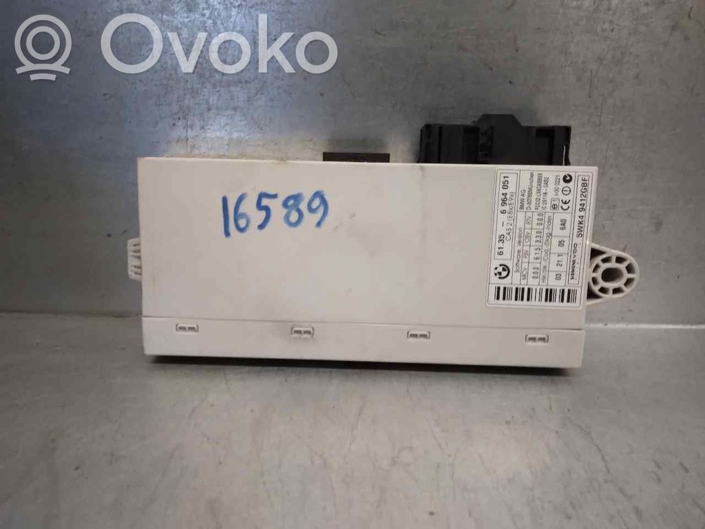 BMW 1 E81 E87 Unidad de control de puerta 