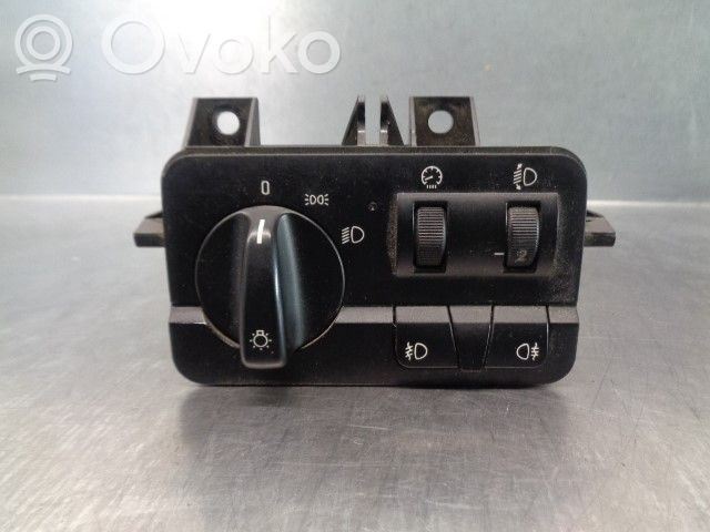 Interruptor de control del panel de luces   6936831,532228411