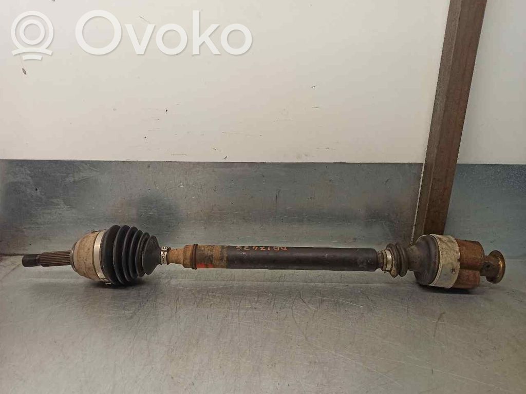 Mitsubishi Carisma Eje de transmisión delantero 