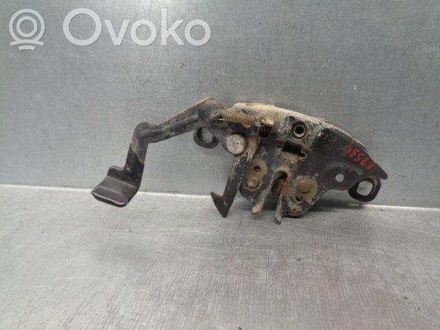 Nissan Terrano Tie down hook / loop 
