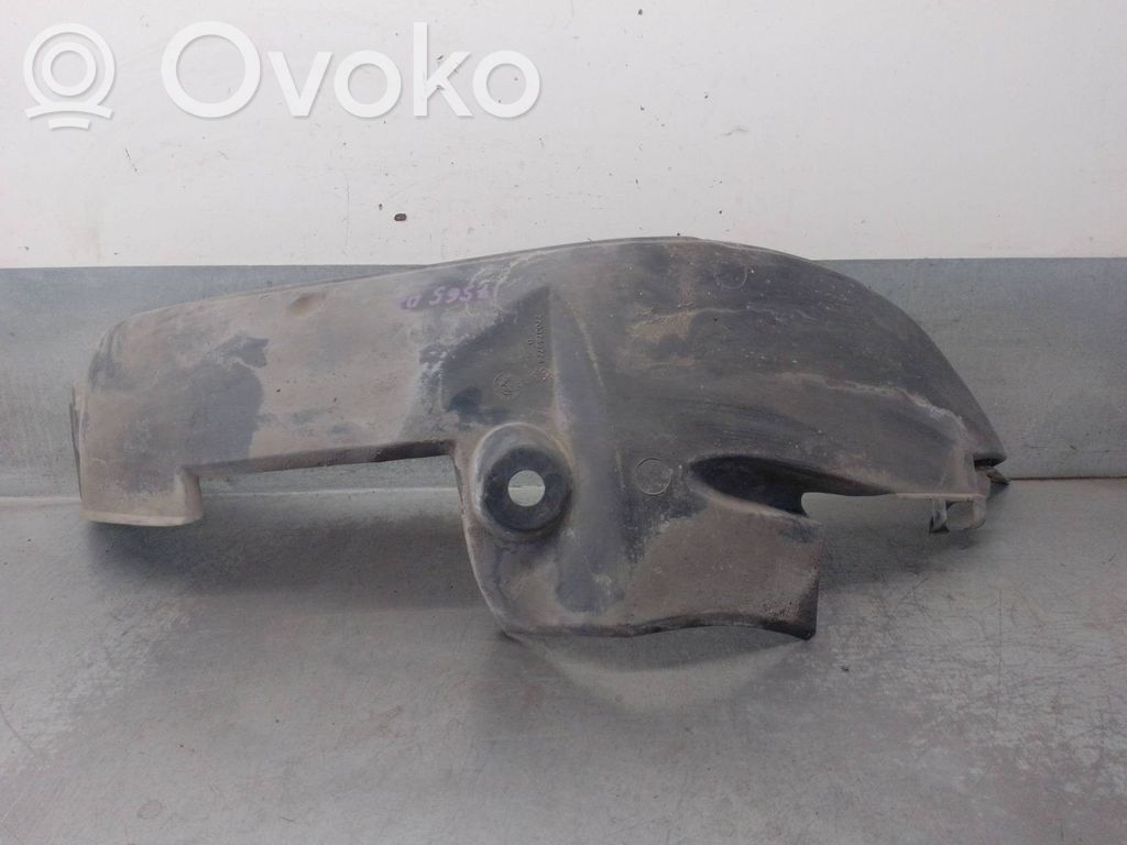 Renault Super R5 Nadkole przednie 