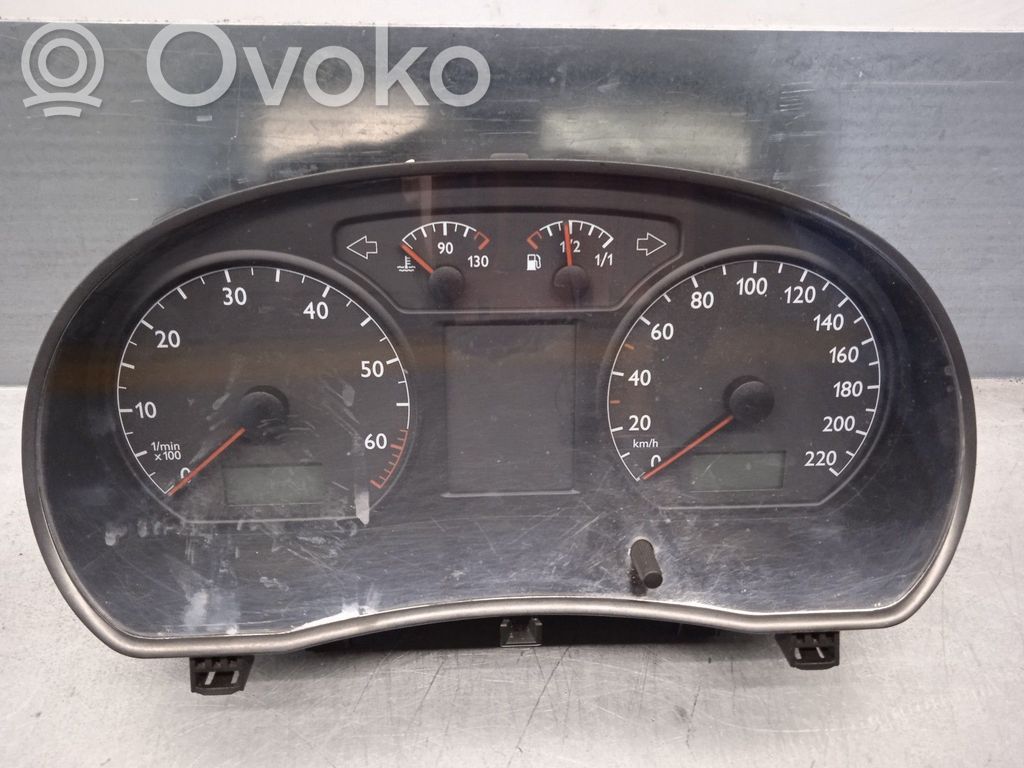 Volkswagen Polo Tachimetro (quadro strumenti) 